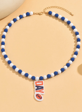 字母橄榄球吊坠亚克力蓝白项链