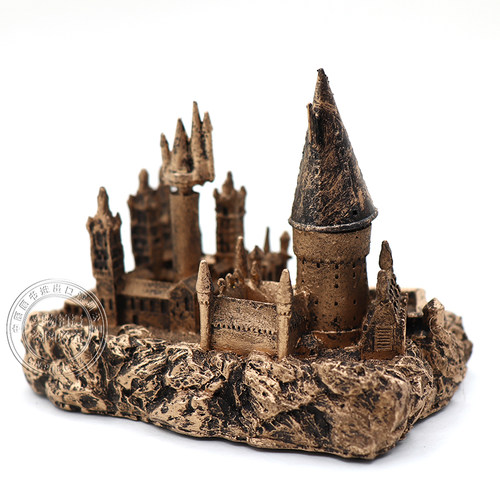 英文原版 哈利波特霍格沃茨城堡摆件和贴纸书 可亮灯 Harry Potter Hogwarts Castle and Sticker Book: Lights Up! 正版 - 图1