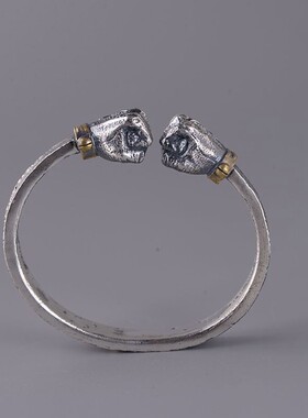 复古《大权在握》做旧个性男款双拳在握骷髅拳头手镯哑光开口镯子