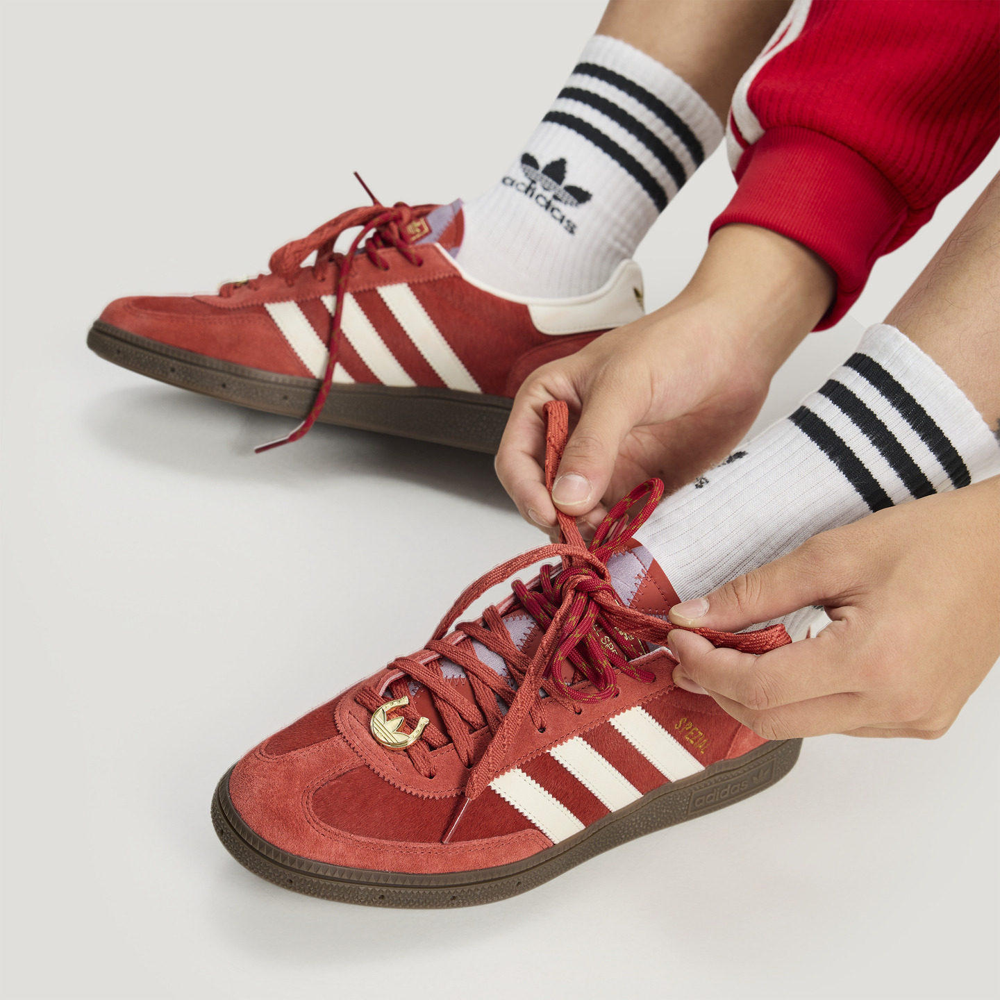 贺聪同款T头鞋 HANDBALL SPEZIAL新年款板鞋adidas阿迪达斯三叶草,淘宝优惠券,粉丝福利购,淘宝优惠卷