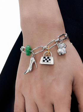 BOONEE摩登都市坠饰环扣手链