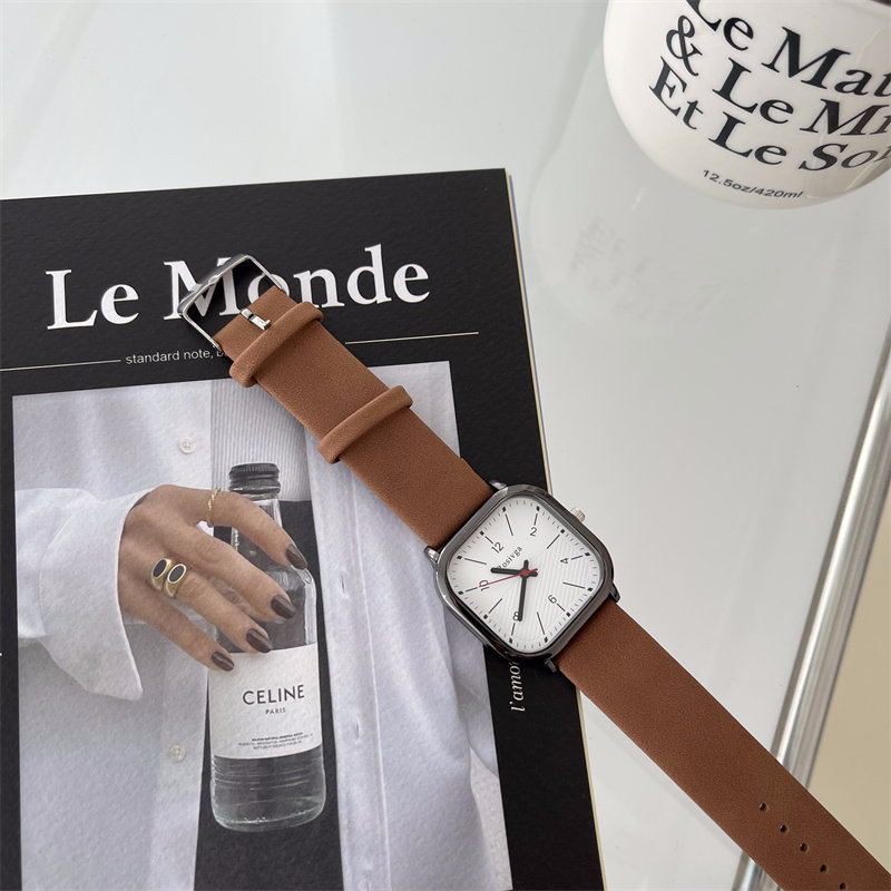 青少年简约小众百搭初高中学生方形 蒂尔瓦国产腕表