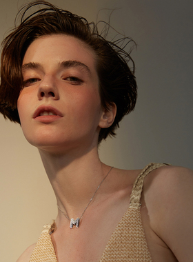 COCSIS字母中性情侣项链轻奢小众