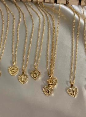 Letter necklace Love pendant clavicle chain字母项链锁骨链