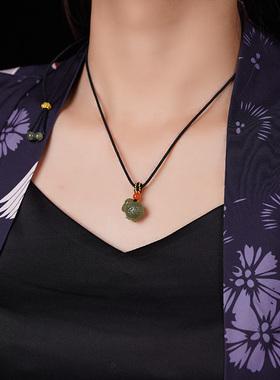 若慕男女和田玉轻奢吊坠