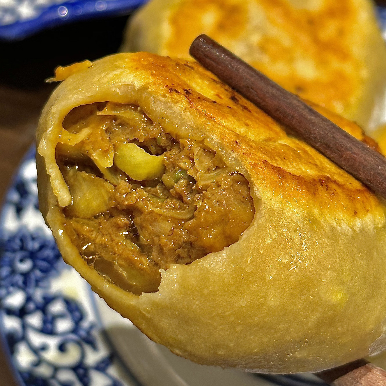 【美味可口】门钉肉饼网红健康美食牛肉馅饼手作特产酥脆金黄煎饼,淘宝优惠券,粉丝福利购,淘宝优惠卷