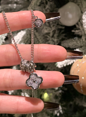 SHOWDIGU轻奢闪钻四叶草项链