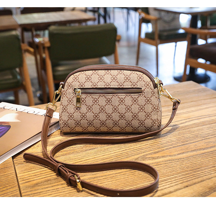 高级质感2022夏季单肩复古斜挎包 findchoose小方包