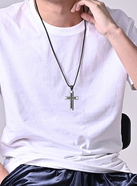 钛钢镶锆石三层组合十字架项链