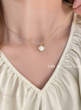 金色贝壳项链女款夏季轻奢设计感