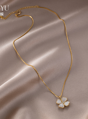 猫眼石镀金四叶花毛衣链
