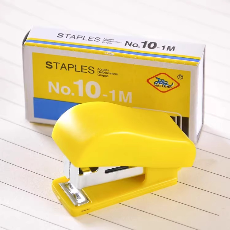 Stapler for students, mini small stapler, staple remover, portable office handheld, labor-saving