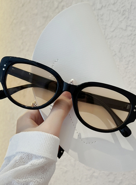 欧美猫眼辣妹墨镜女雪地复古拍照冬季白色太阳镜男防紫外线显脸小