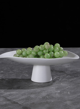 现代简约黑白陶瓷高脚果盘北欧软装样板间饰品家居玄关工艺品