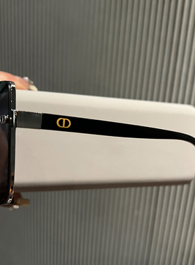 网红时尚黑色大框k墨镜女方形显瘦偏光太眼镜潮档优雅防紫外线