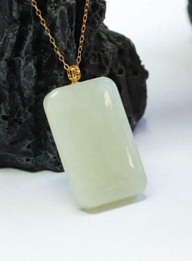 18k金镶天然和田玉吊坠无事牌珠宝新中式民族风饰品情侣闺蜜礼物