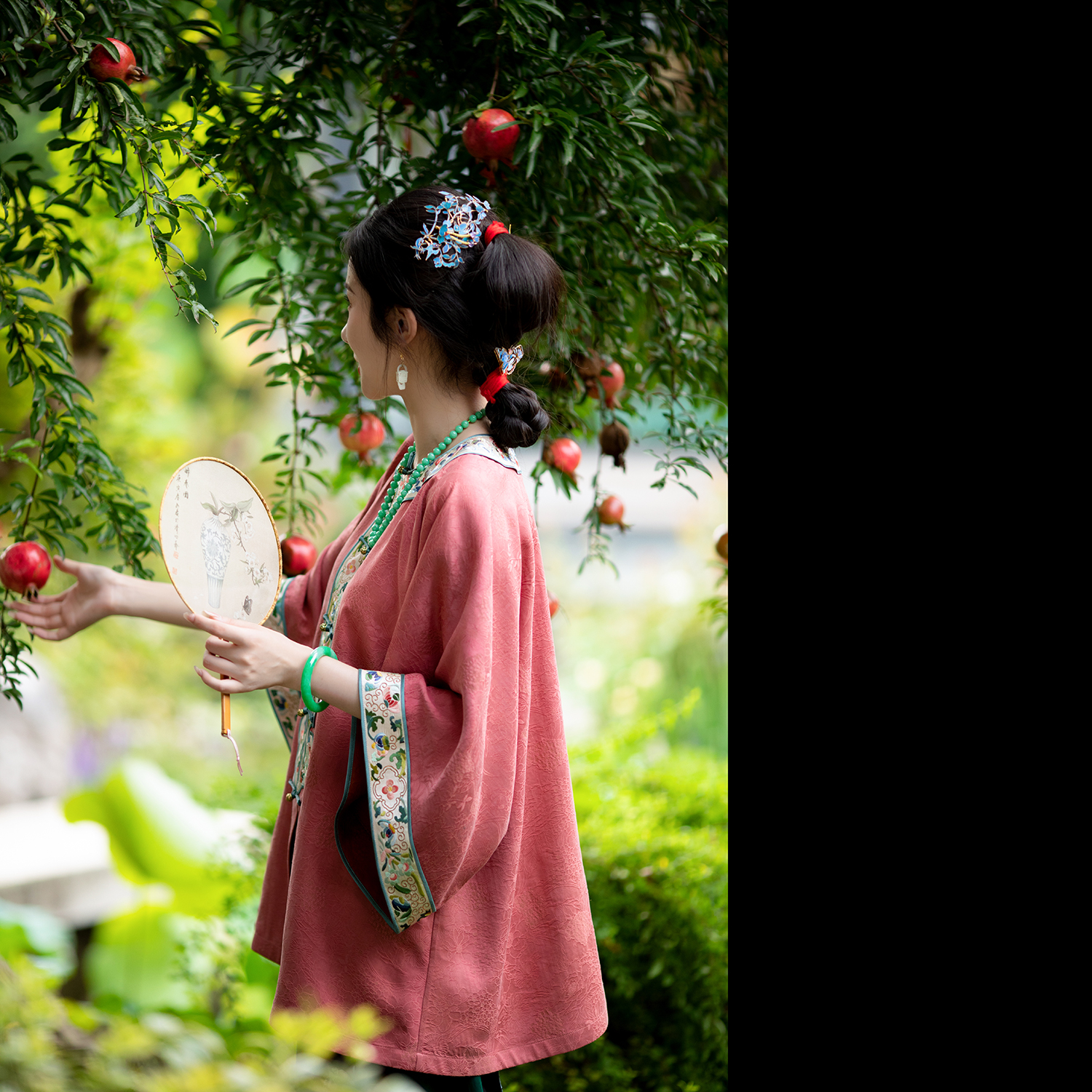 罗袖寻香丨一城风絮丨粉色真丝绞罗红云纱刺绣清汉女对襟上衣 - 图0