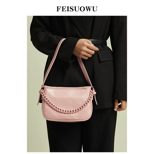 Цепочка, сумка через плечо, небольшая сумка, коллекция 2023, изысканный стиль