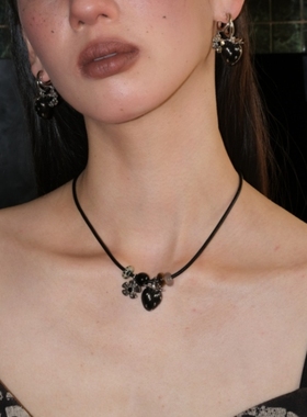 MARSEVEN黑色草莓花项链