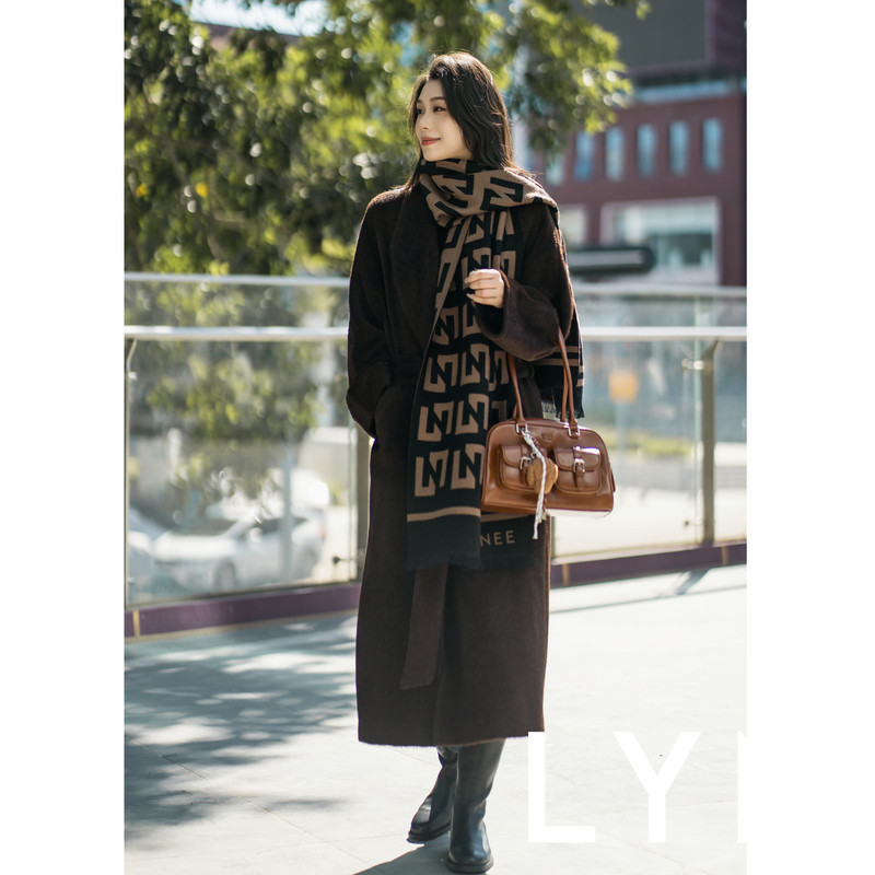 LYNEE 苏力高端羊驼羊毛翻领宽松系带慵懒大衣女冬季新款毛呢外套,淘宝优惠券,粉丝福利购,淘宝优惠卷