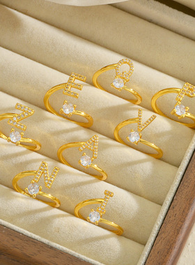 百家姓26个字母戒指男女镀金高级感小众设计情侣款对戒情人节礼物