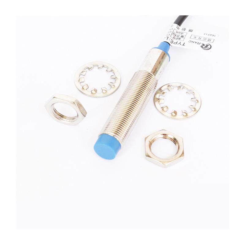 定制M12远距离6-8mm接近开关LJ12A3-8-Z/BX三线NPN PNP常开12V24V - 图3