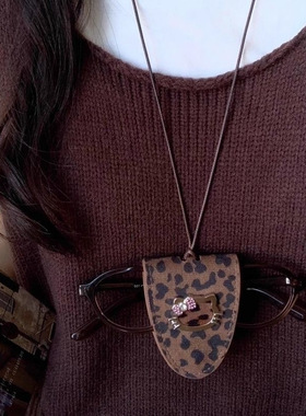 豹纹皮质小巧零钱包项链女耳机套挂件皮绳长款毛衣链收纳包包配饰