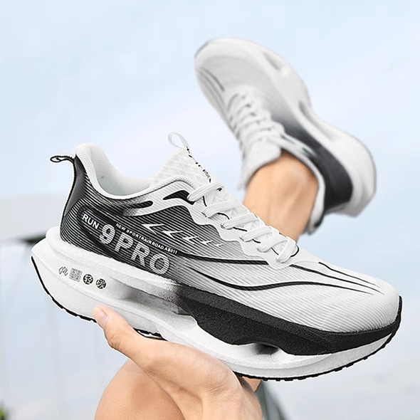 赤兔9pro跑鞋男儿童学生训练比赛专用跑步鞋青少年透气减震运动鞋 - 图1