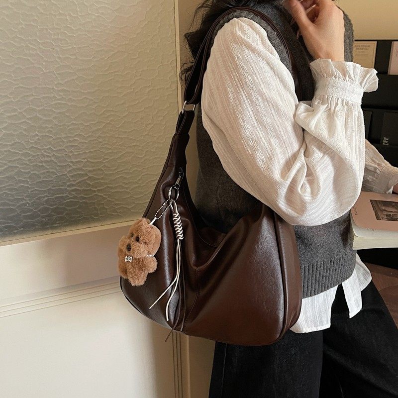 金玉鸟包包大容量简约复古腋下包包女2025新款潮通勤百搭斜挎包,淘宝优惠券,粉丝福利购,淘宝优惠卷