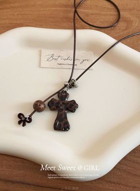 「遇见饰品MEET」十字架抽拉式吊坠项链日韩时尚小众毛衣链配饰女