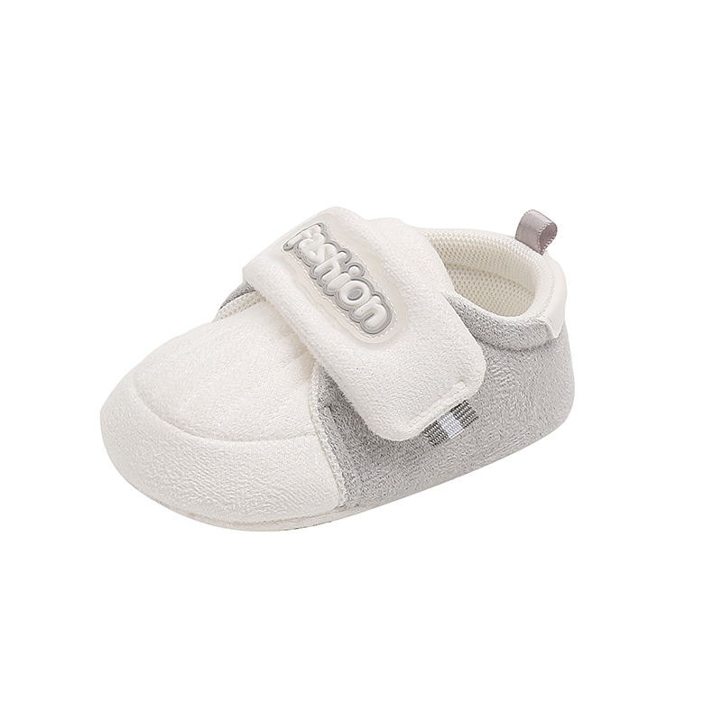春秋新款婴儿鞋男女宝宝鞋0-1岁鞋袜一体不掉跟软底休闲防滑学步6