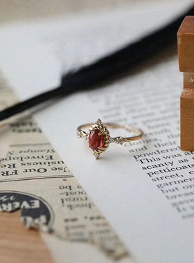 复古风石榴石开口戒指