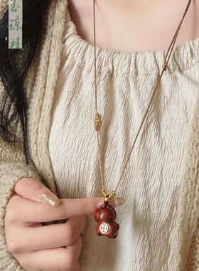 【马上有钱】新中式沉香钱袋吊坠项链女复古小众设计感挂脖毛衣链