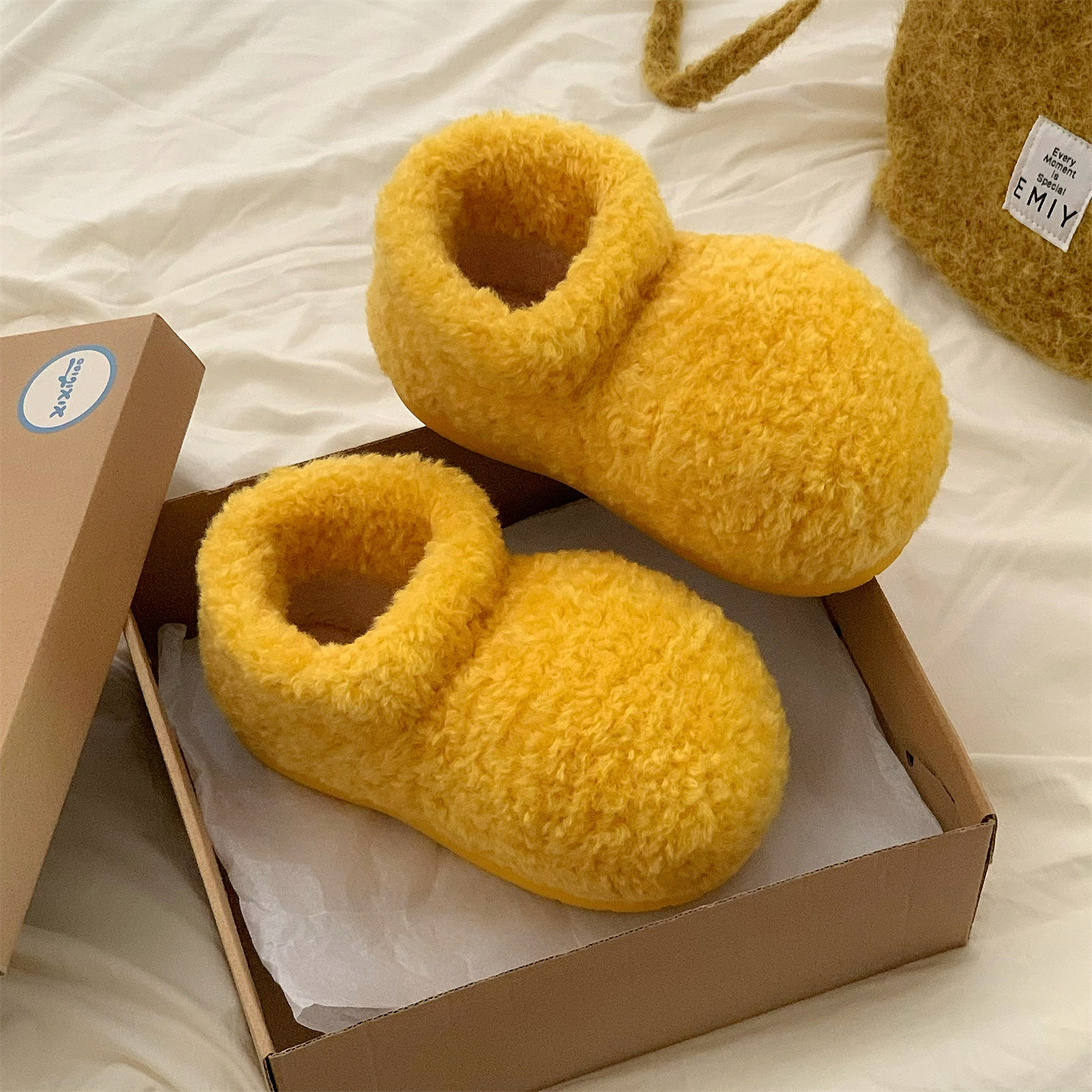 细细条可爱大头毛毛靴子女ins保暖防滑冬天外穿家居棉鞋平底圆头,淘宝优惠券,粉丝福利购,淘宝优惠卷