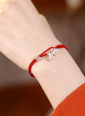 巨好看的手链红绳轻奢高级感女款