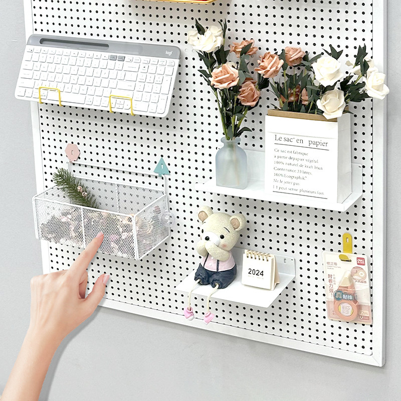 16洞洞板配件专用挂钩圆孔通用磁吸置物架收纳网篮挂钉扣孔距笔筒 - 图1