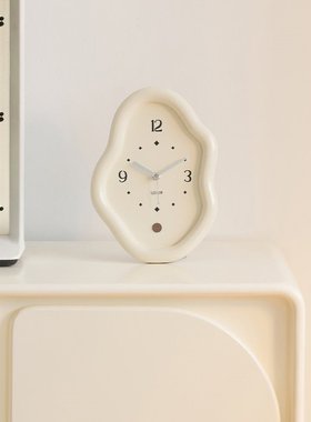 挂钟2029免网红创意静打孔钟表新款家庭时钟客厅现代挂钟简约摇摆