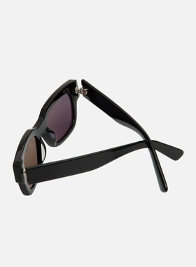 Akila ZED 太阳眼镜 HBX