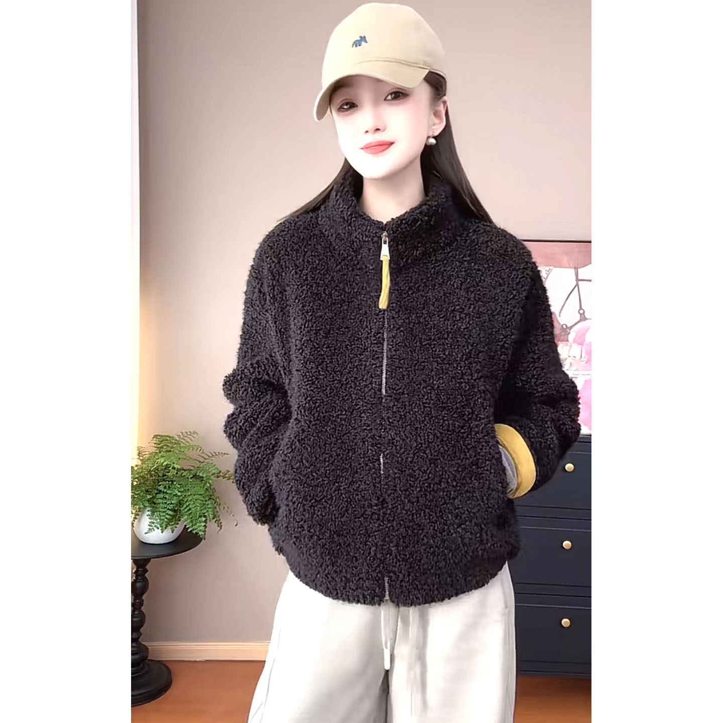 2025新款拼色毛毛外套女冬季加厚保暖高级感宽松短款加绒立领夹克,淘宝优惠券,粉丝福利购,淘宝优惠卷