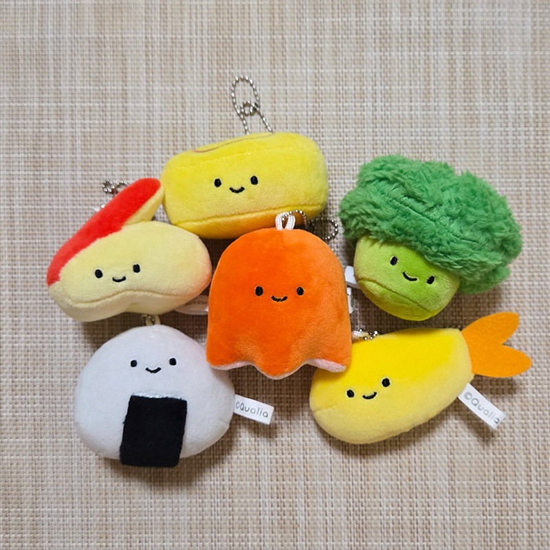 现货日本Qualia 便当玩偶挂件 饭团炸虾布偶挂饰豆豆眼扭蛋,淘宝优惠券,粉丝福利购,淘宝优惠卷