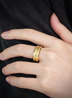 轻奢高端双排磨砂戒指