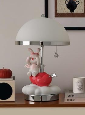 家居卧室台灯创意装饰品摆件兔子实用生日礼物送女生闺蜜订婚结婚