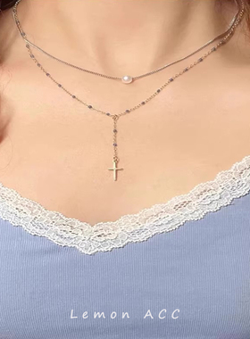 百搭气质蓝色串珠十字架项链