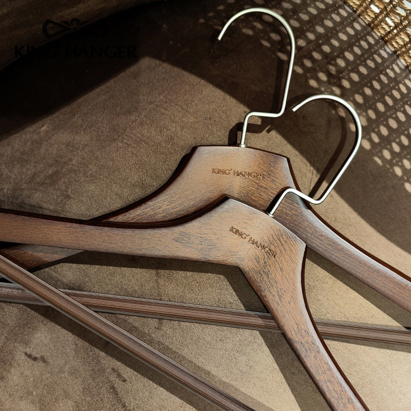 金领结高档复古实木衣架衣柜衣帽间专用无痕木质家用挂衣护型衣撑,淘宝优惠券,粉丝福利购,淘宝优惠卷