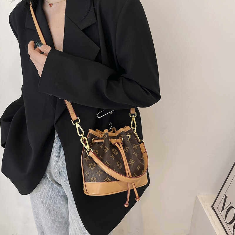 CITEX LV官方旗舰店2025新款复古老花抽绳迷你小水桶包百搭真皮单,淘宝优惠券,粉丝福利购,淘宝优惠卷