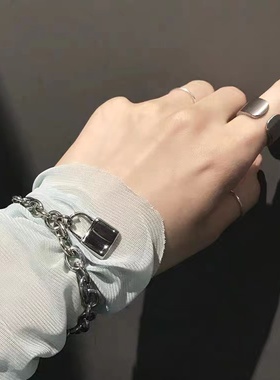 钥匙锁手链男女潮2022年新款学生