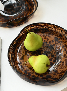 北欧轻奢茶几玻璃水果盘摆件