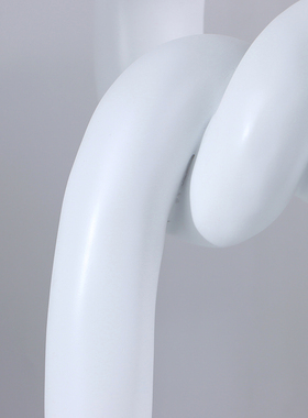 现代雕塑创意抽象人物手脚缠绕样板房客厅电视柜摆件家居软装饰品