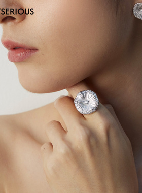 YUAN FIELD 2025秋季新款精致穿心草戒指女时尚小众设计轻奢戒指