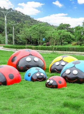 户外卡通甲虫玻璃钢七星瓢虫雕塑花园摆件游乐场草坪园林井盖装饰